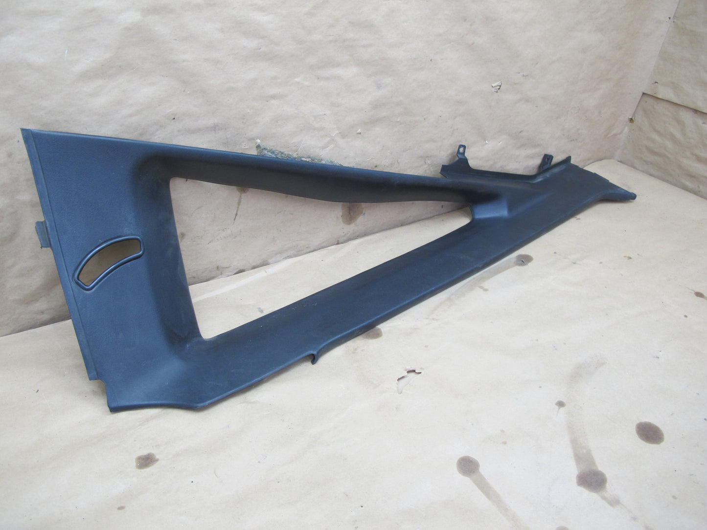 85-89 Nissan Z31 300ZX 2+0 NA Set of 2 Rear Left Right Quarter Window Trim OEM