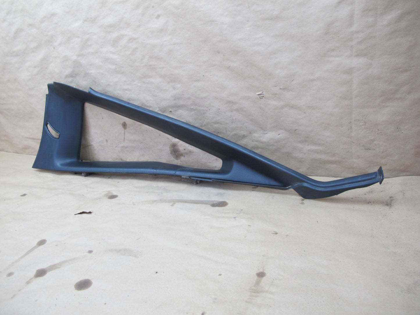 85-89 Nissan Z31 300ZX 2+0 NA Set of 2 Rear Left Right Quarter Window Trim OEM