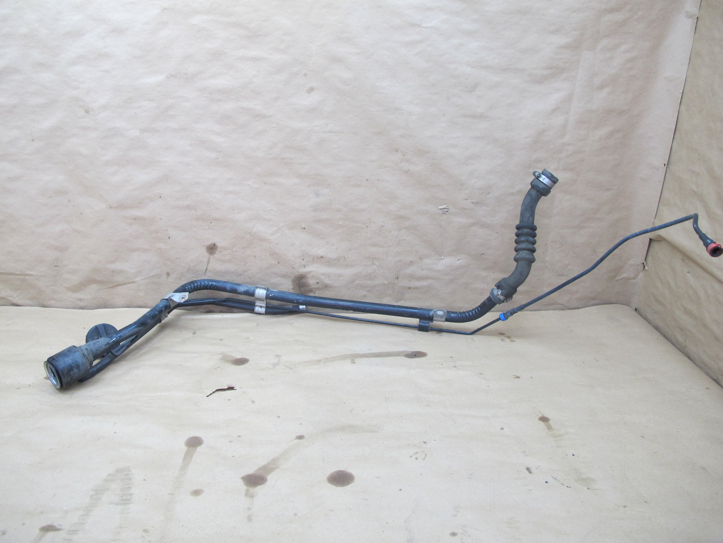 2003-2009 Lexus UZJ120L GX470 Fuel Tank Filler Neck Pipe Line