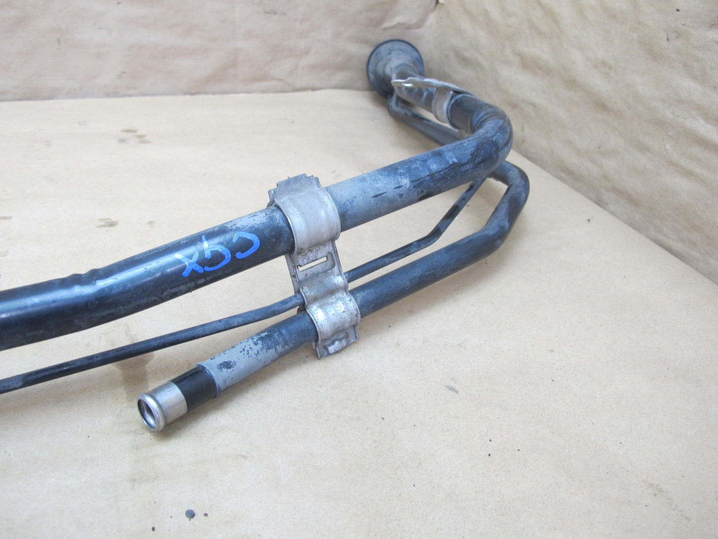 2003-2009 Lexus UZJ120L GX470 Fuel Tank Filler Neck Pipe Line