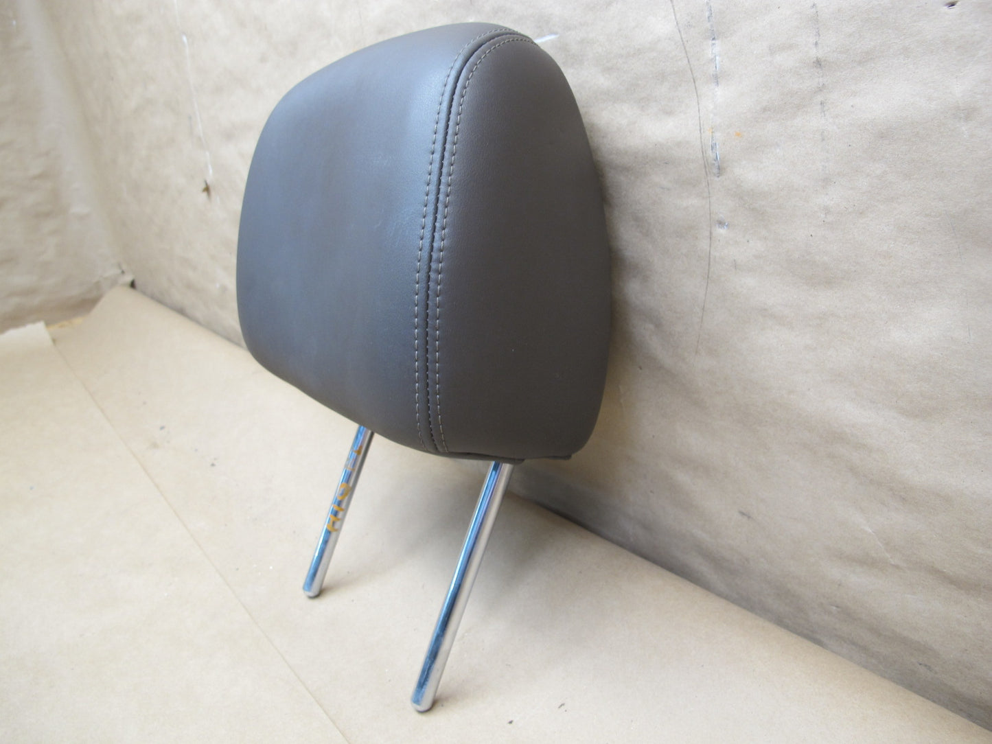 2014-2015 Infiniti QX60 Set of 2 Front Left & Right Leather Headrest