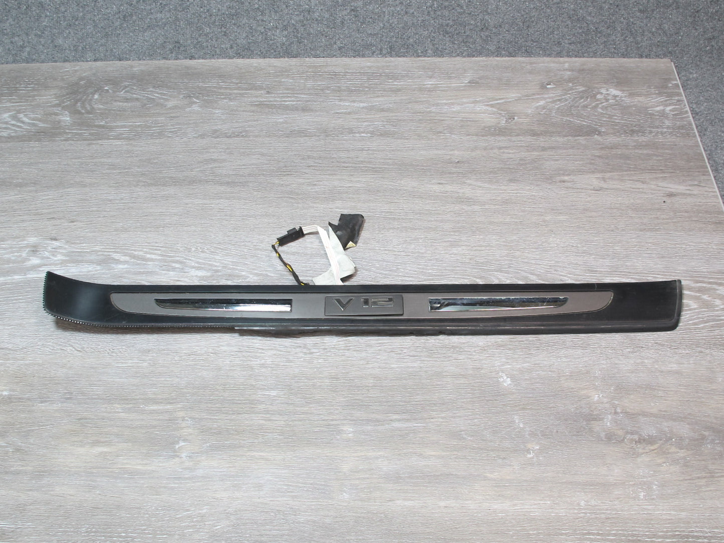 03-05 BMW E66 760Li Set of 4 Front & Rear Iluminated Door Sill Scuff Plate OEM