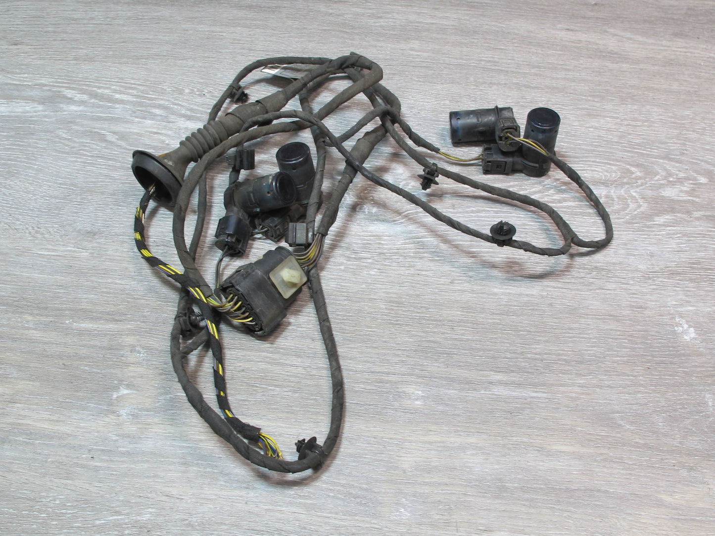 03-05 BMW E65 E66 Rear Bumper PDC Parking Distance Sensor Wiring Harness OEM