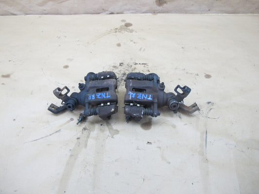 82-83 Datsun Nissan 280ZX S130 Set of 2 Rear Brake Caliper OEM