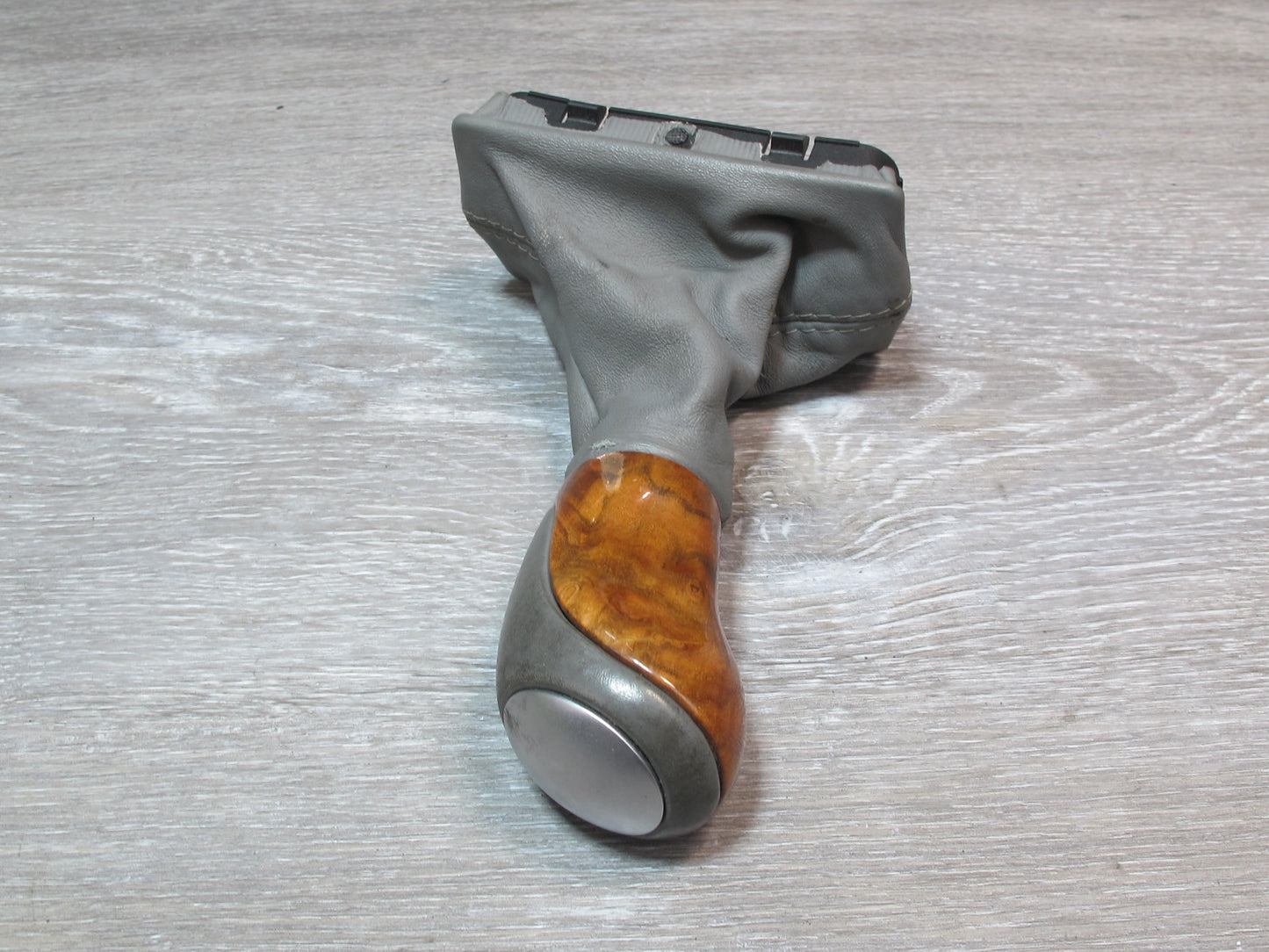 03-04 Mercedes R230 Sl-class A/T Transmission Shifter Knob w Leather Boot OEM