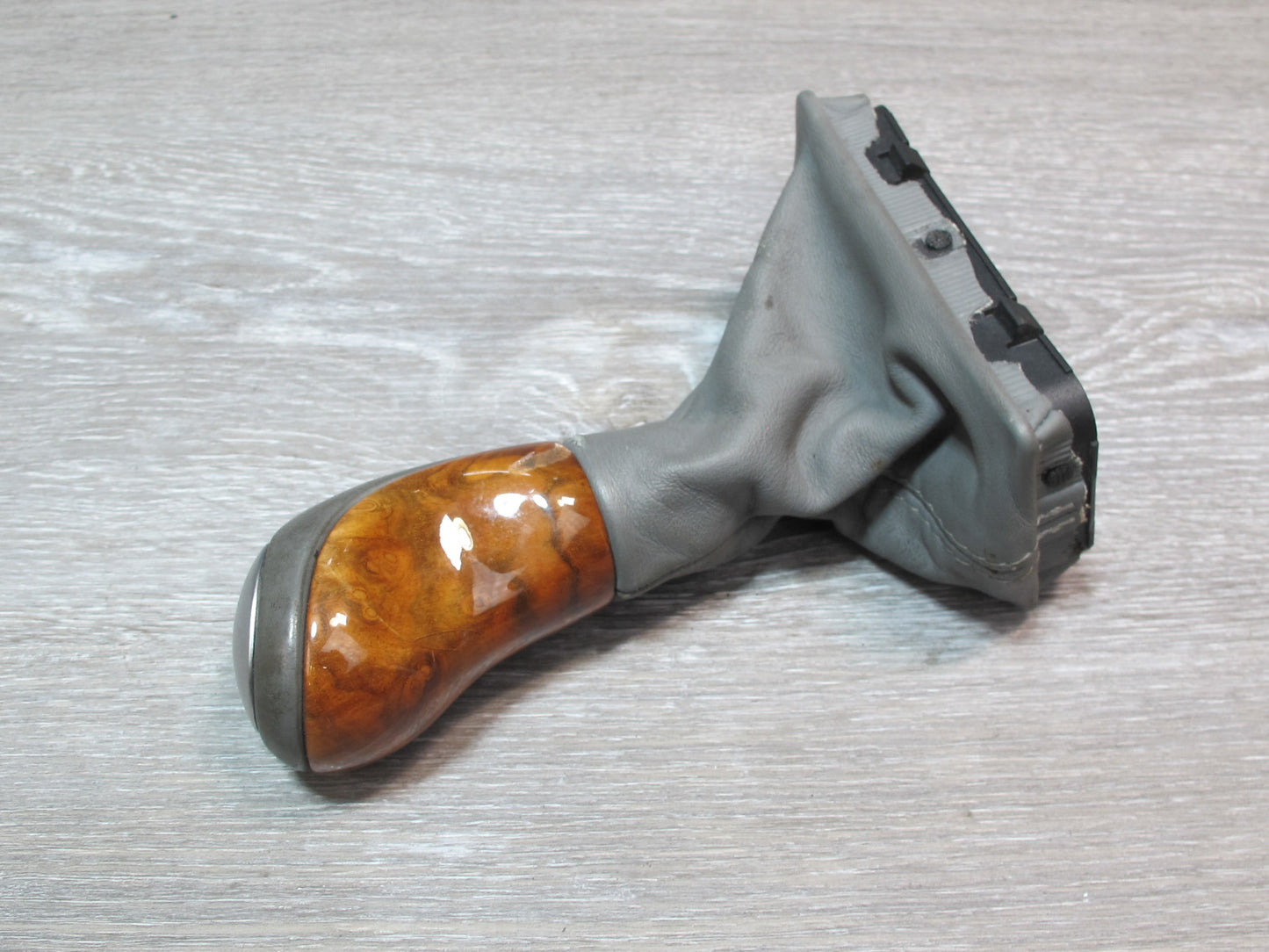 03-04 Mercedes R230 Sl-class A/T Transmission Shifter Knob w Leather Boot OEM