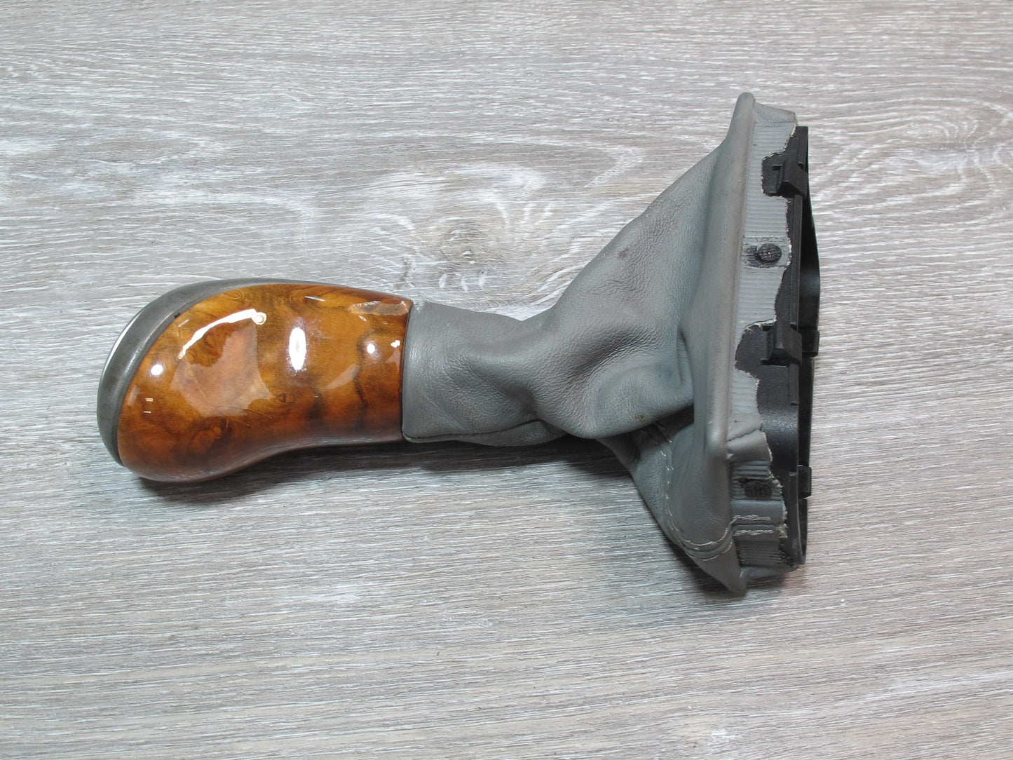 03-04 Mercedes R230 Sl-class A/T Transmission Shifter Knob w Leather Boot OEM
