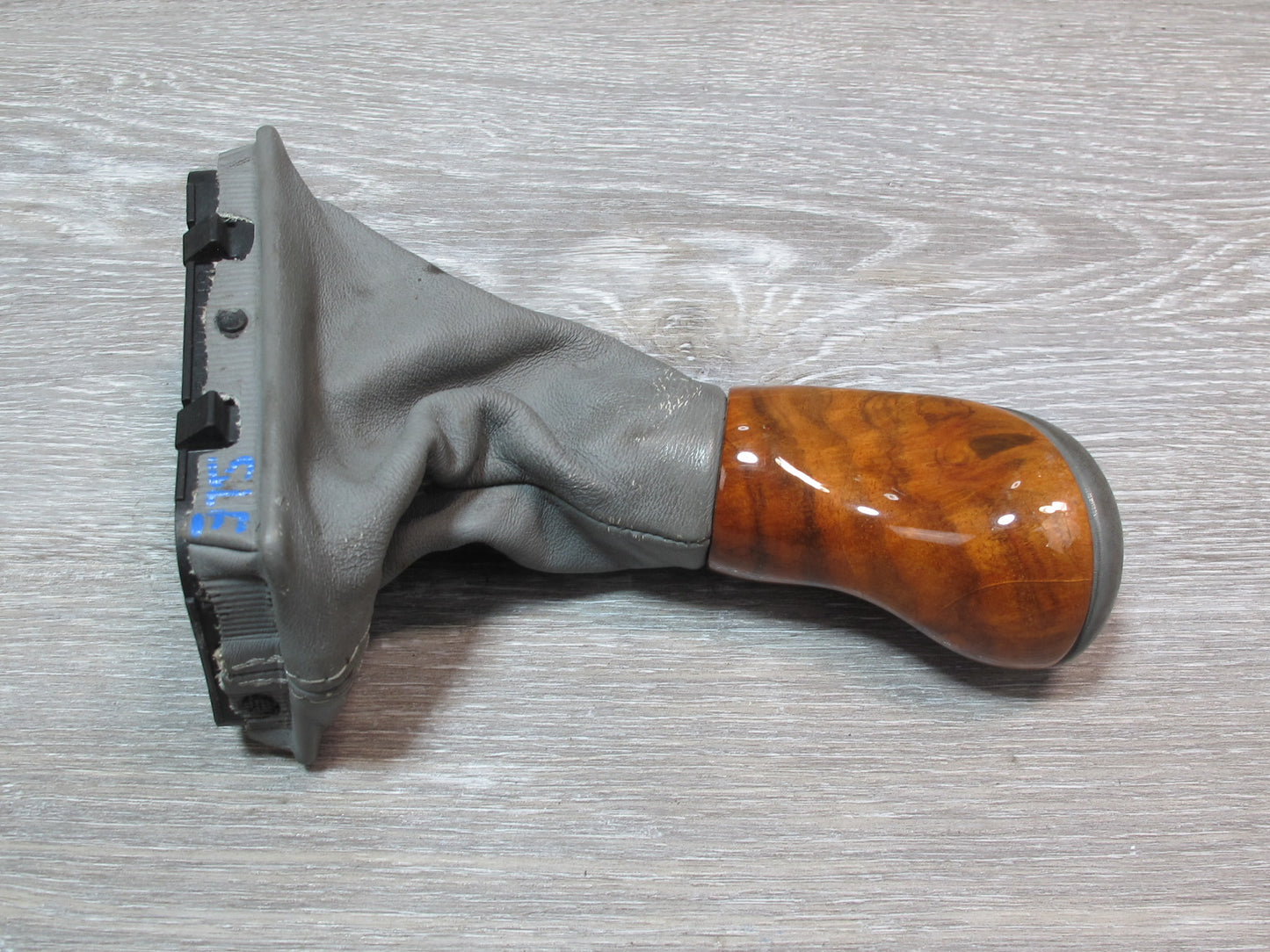 03-04 Mercedes R230 Sl-class A/T Transmission Shifter Knob w Leather Boot OEM
