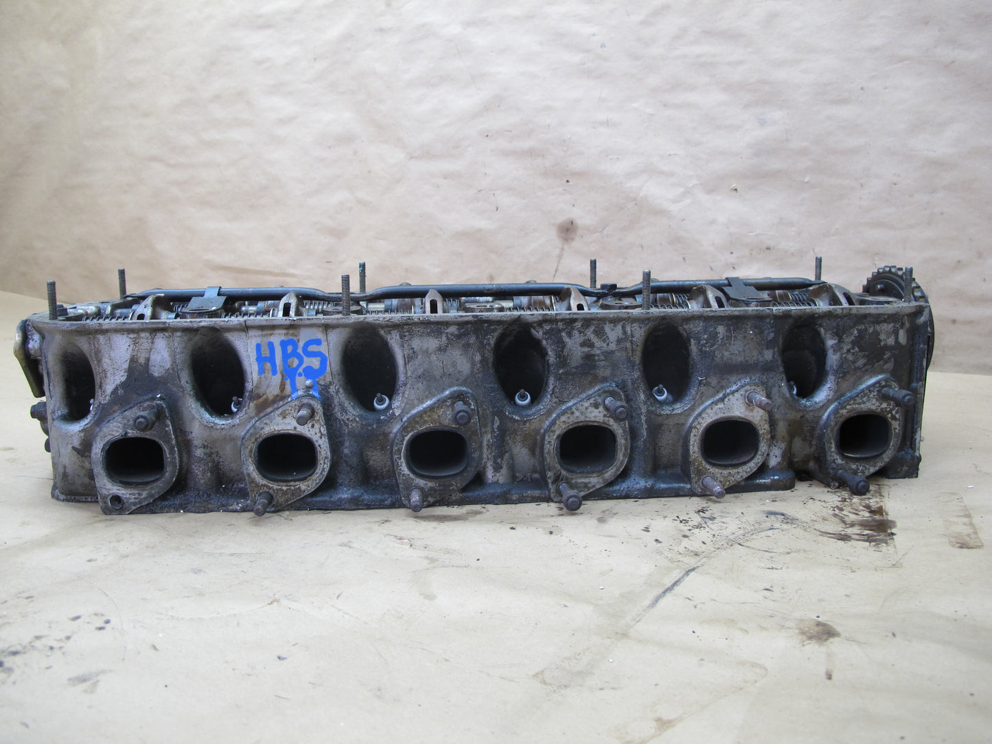 85-87 BMW E23 E28 E24 M30 3.5L Engine Motor Cylinder Head w Camshafts 1288086