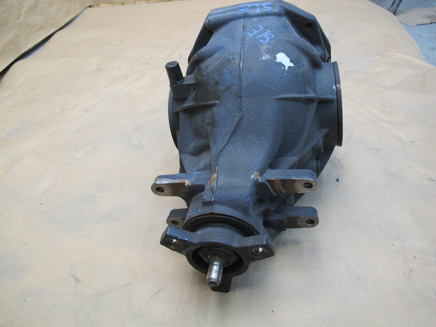 04-06 Mercedes R230 SL500 Rear Differential Carrier 2.82 Ratio 76k Miles OEM