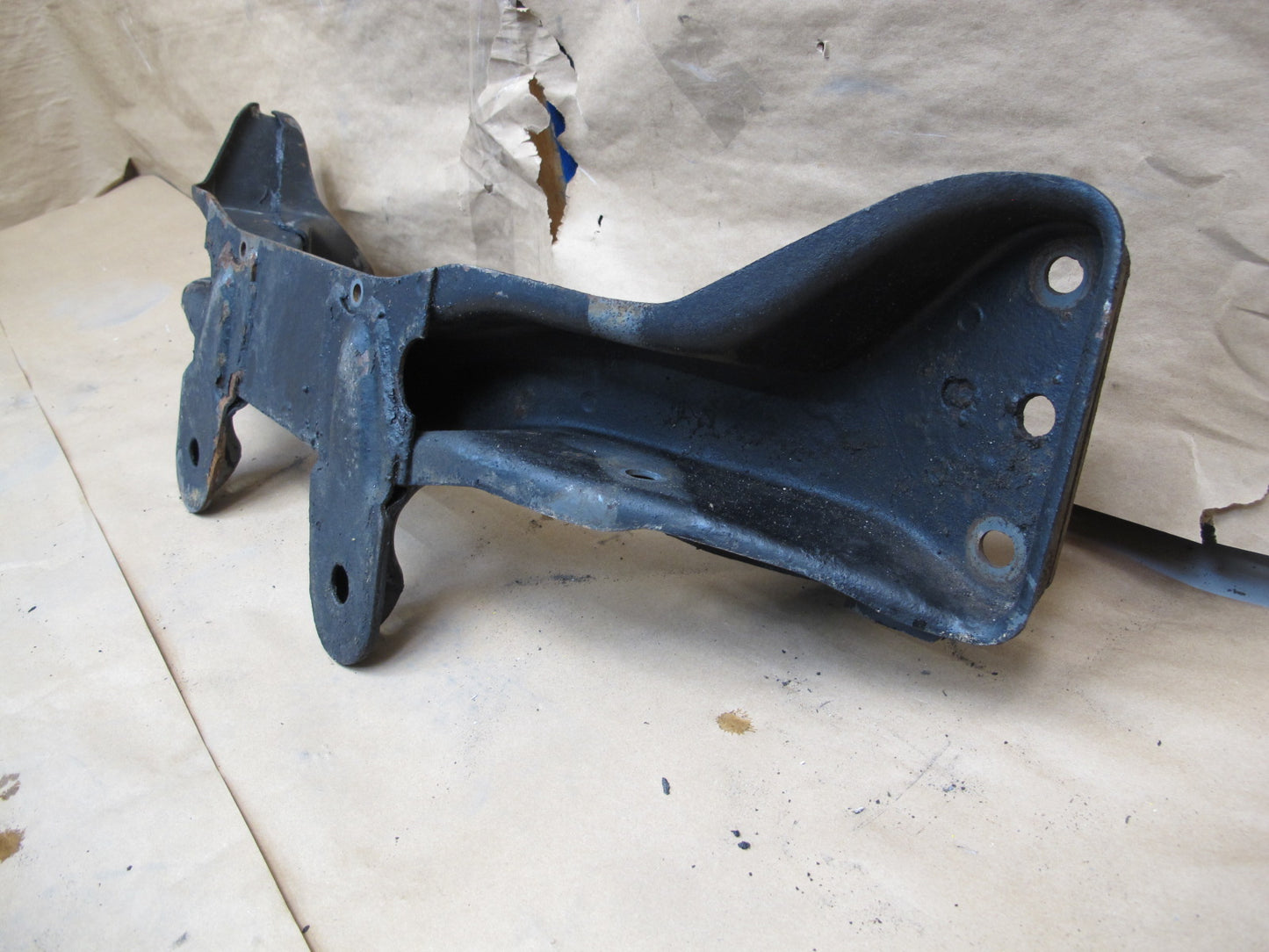 82-83 Datsun Nissan 280ZX S130 2+0 A/T NON Turbo Front Engine Crossmember OEM