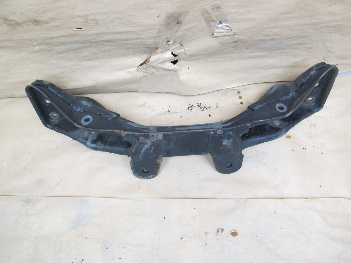 82-83 Datsun Nissan 280ZX S130 2+0 A/T NON Turbo Front Engine Crossmember OEM