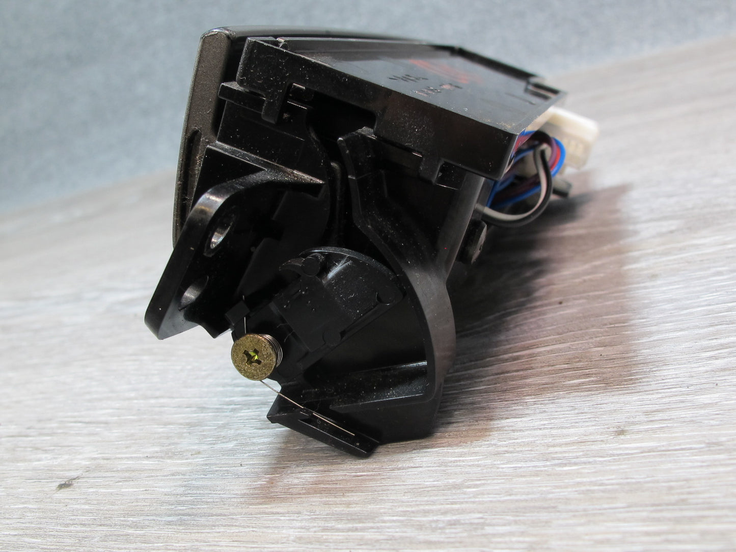 2003-2009 Lexus UZJ120L GX470 Rear Center Console Phones Audio Panel