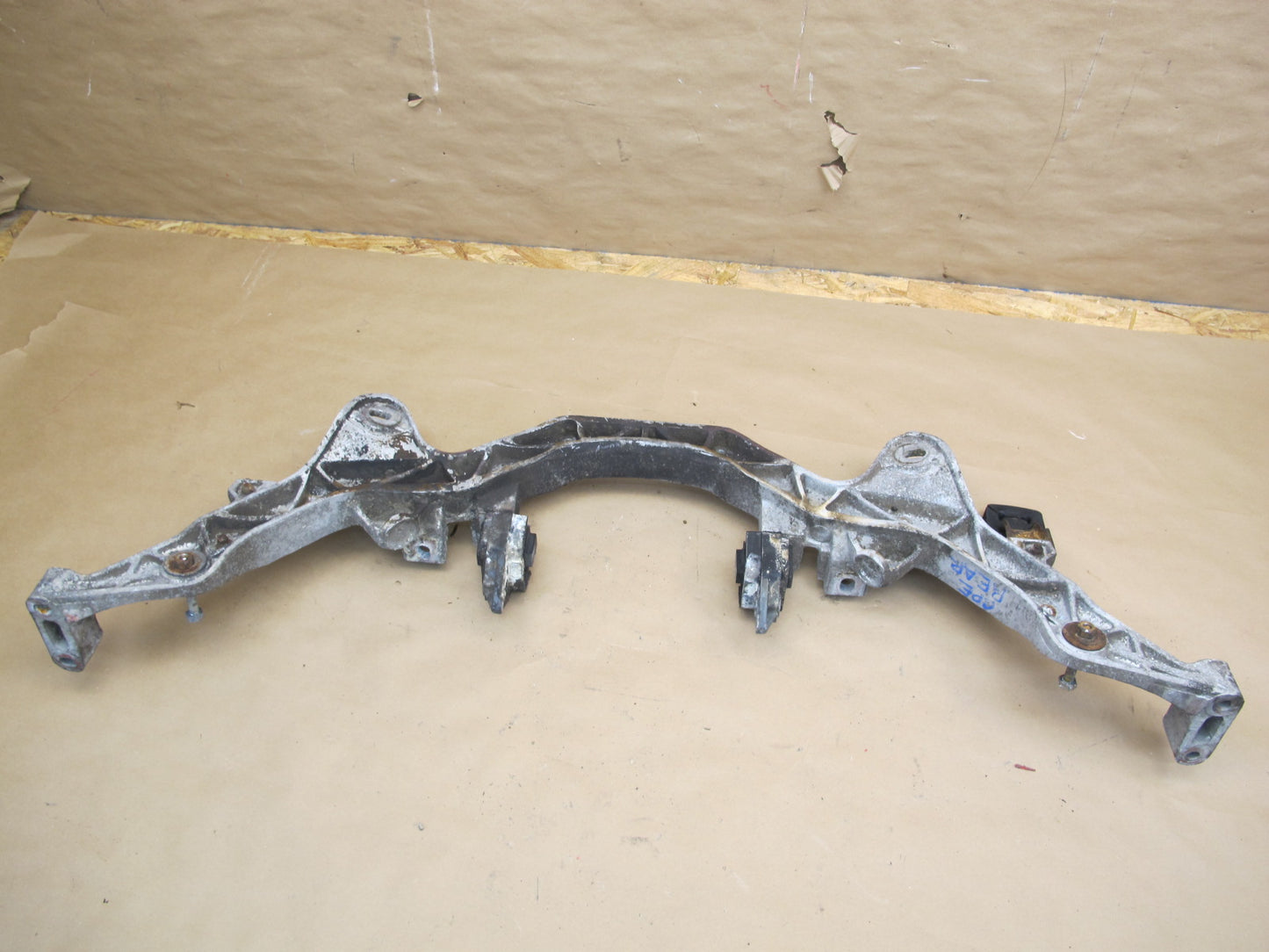 1985-1995 Porsche 928 S A/T Rear Sub Frame Suspension Crossmember Carrier