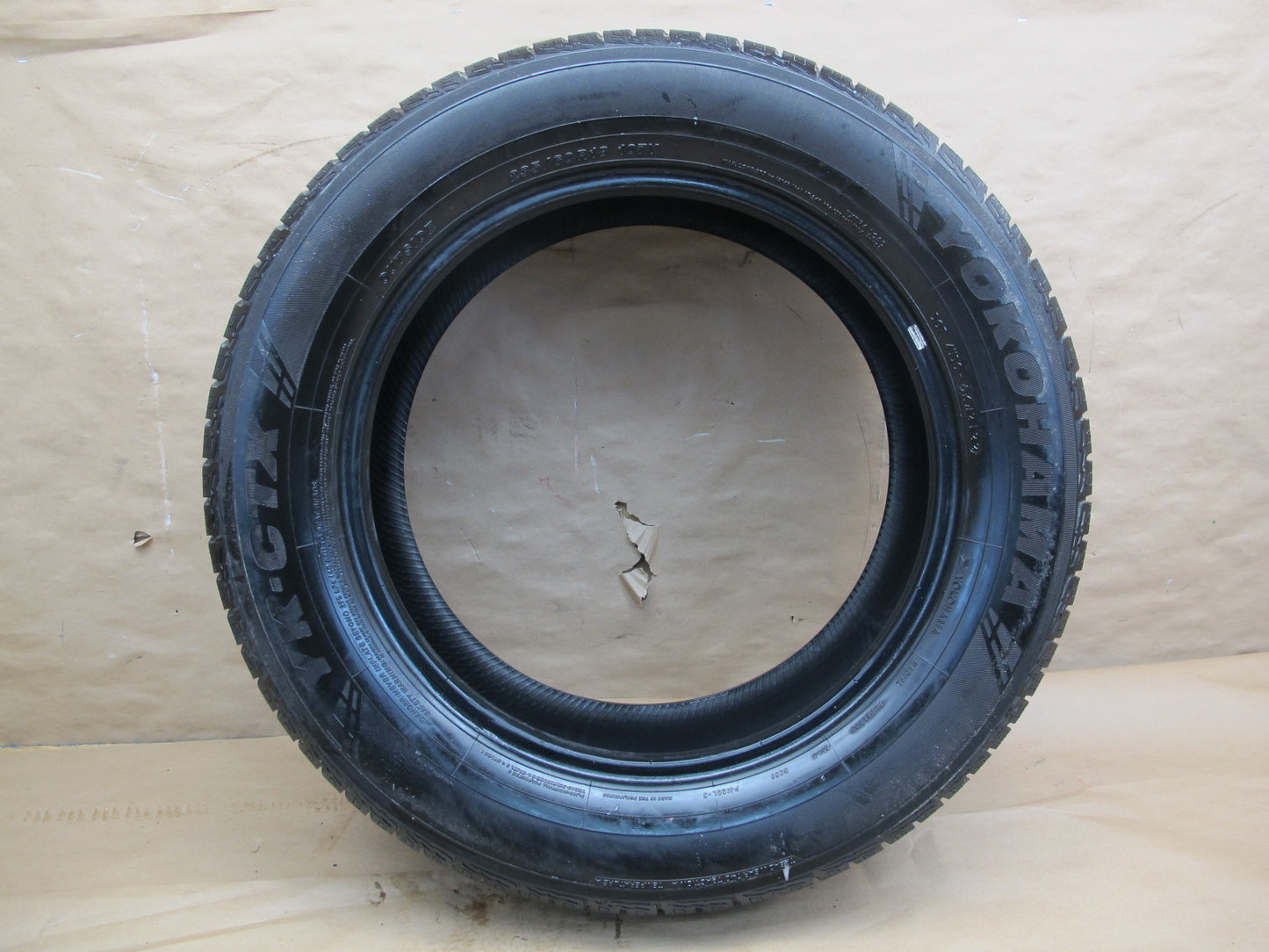 Yokohama Yk-ctx A/S Tire 235/60 R18 107V 2122 Tire Tread 8/32