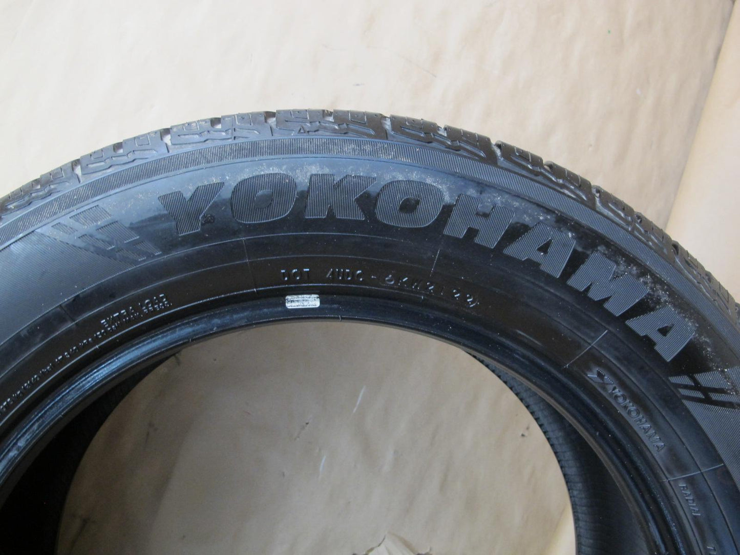 Yokohama Yk-ctx A/S Tire 235/60 R18 107V 2122 Tire Tread 8/32