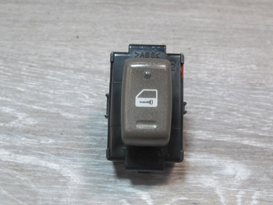2003-2009 Lexus UZJ120L GX470 Front Right Door Lock Unlock Button Switch