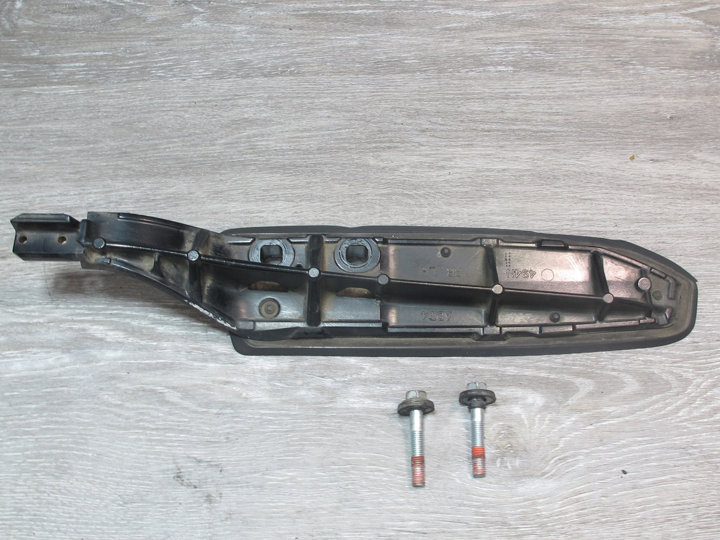 2003-2009 Lexus UZJ120L GX470 Rear Left Roof Rack Rail Mount Carrer Support