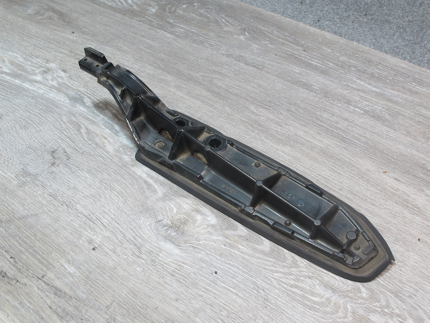 2003-2009 Lexus UZJ120L GX470 Rear Left Roof Rack Rail Mount Carrer Support