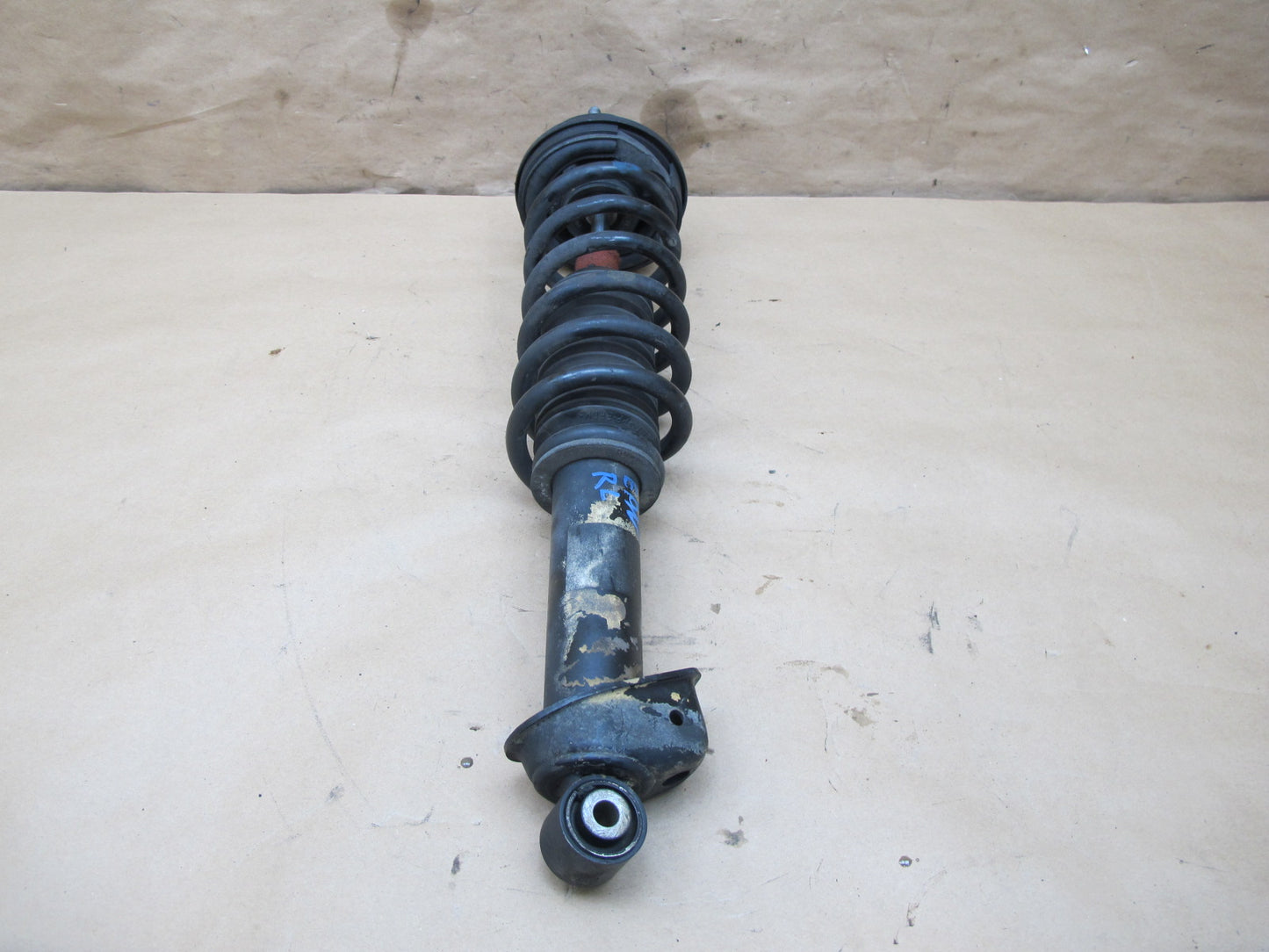 2002-2005 Porsche 911 996 Rear Left & Right Strut Shock Absorber Set of 2