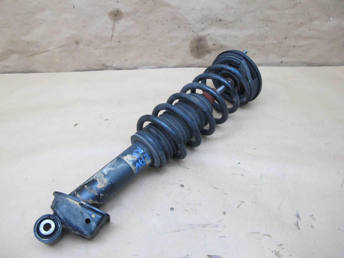 2002-2005 Porsche 911 996 Rear Left & Right Strut Shock Absorber Set of 2