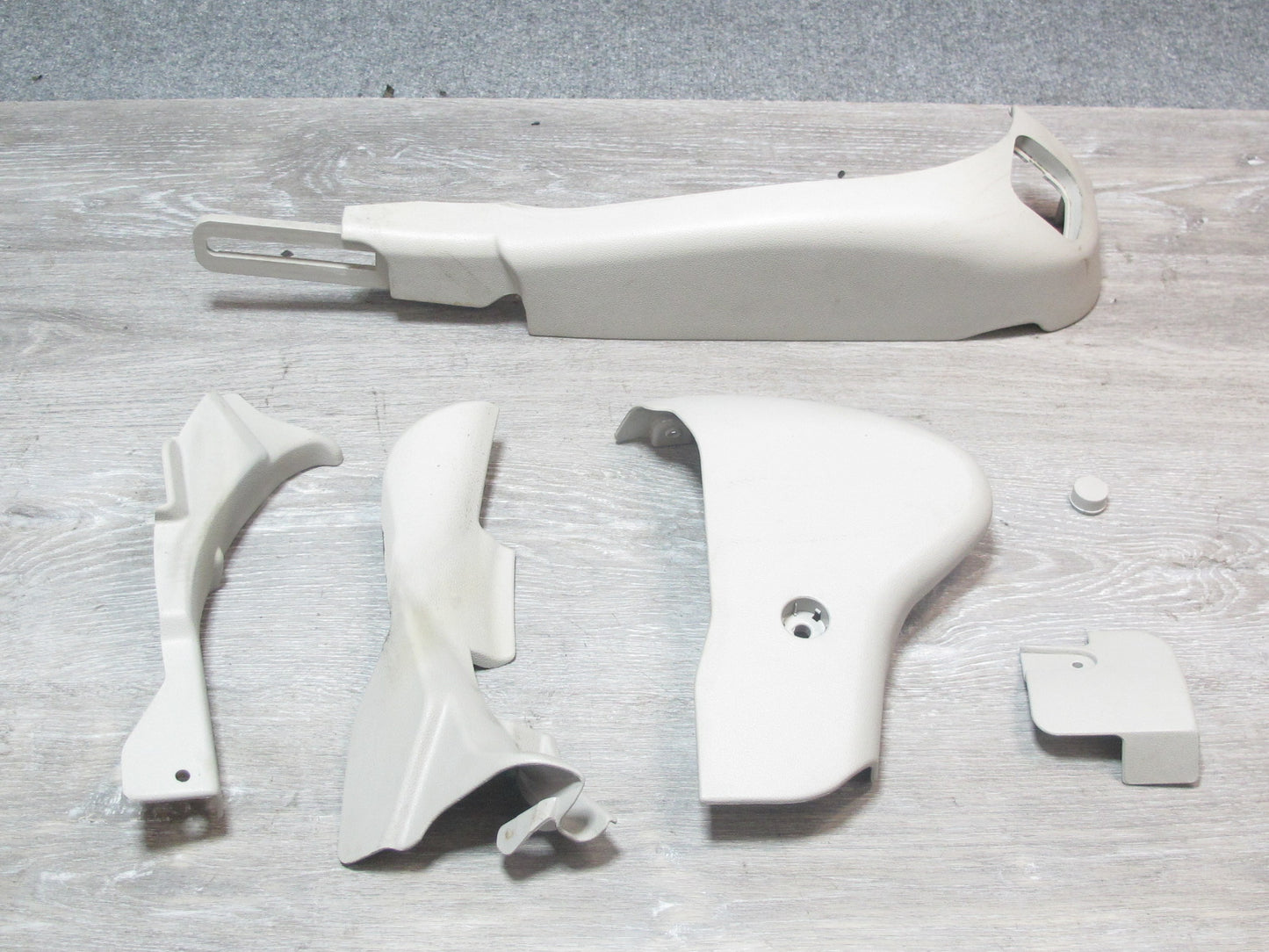 03-06 Mercedes R230 Front Right Seat Backrest Recline Switch w Trim Cover Set