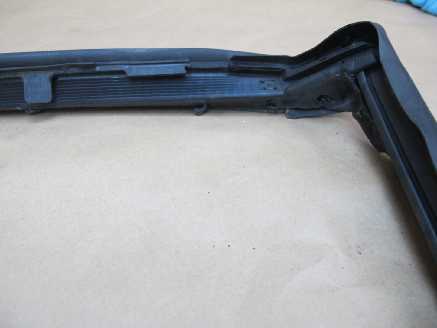 03-12 Mercedes R230 Sl-class Set of 4 Windshield & Door Weatherstrip Seal OEM