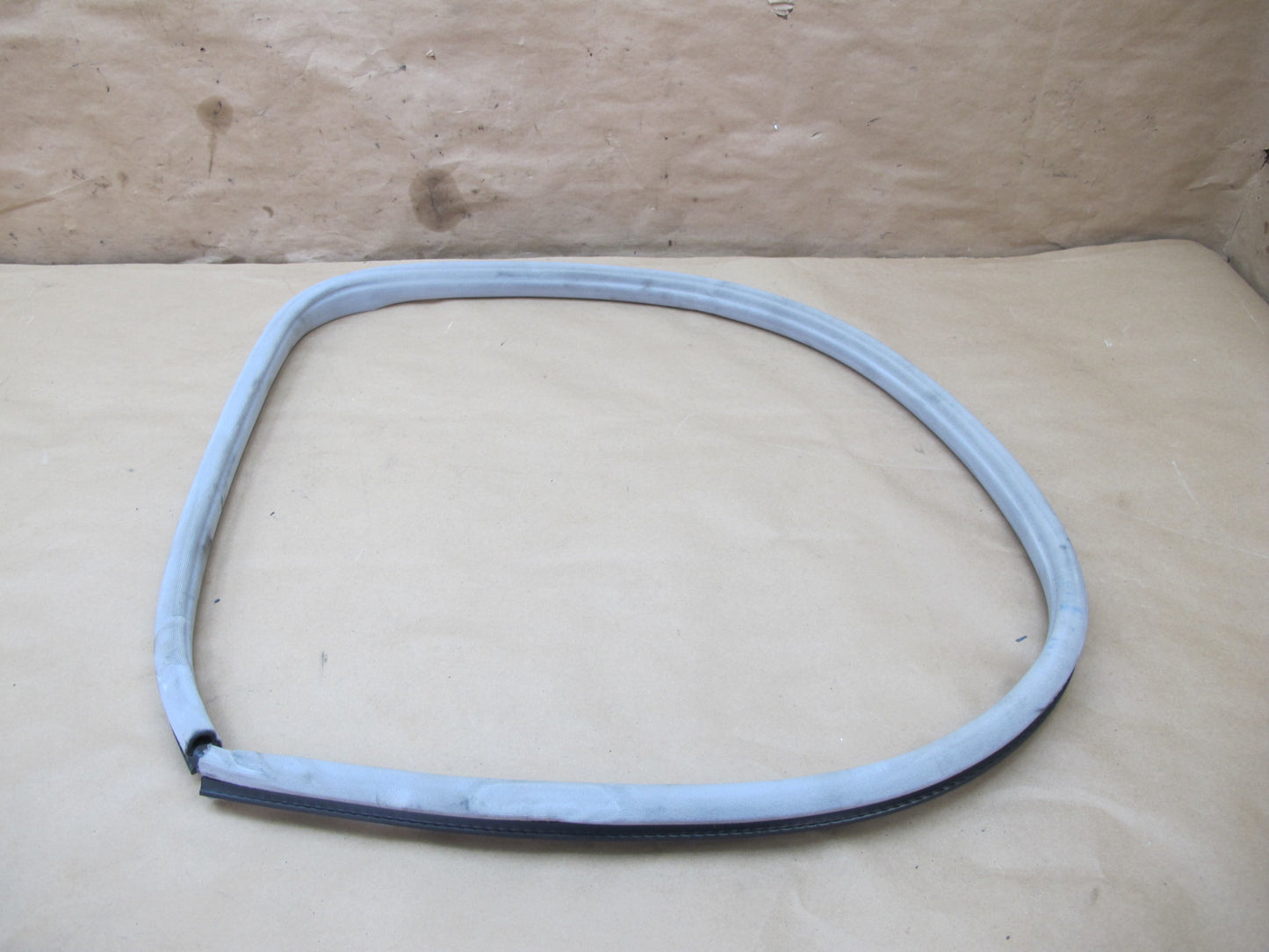 03-12 Mercedes R230 Sl-class Set of 4 Windshield & Door Weatherstrip Seal OEM