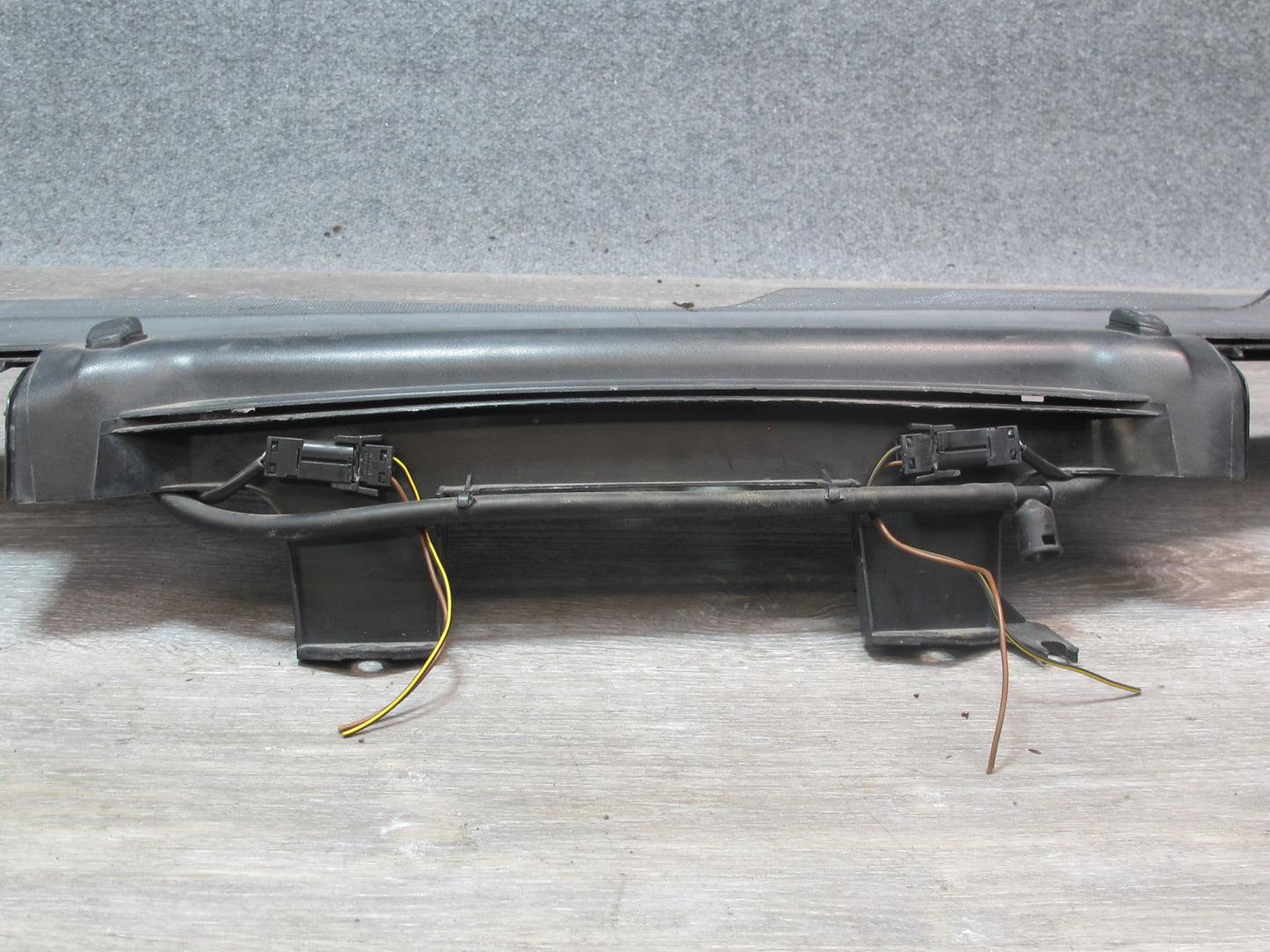 2001-2005 Porsche 911 996 Front Windshield Wiper Vent Cowl Trim Panel