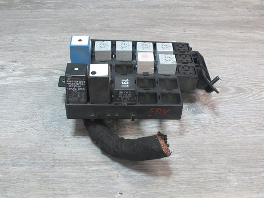 1999-2005 Porsche 911 Carrera 996 Power Distribution Fuse Relay Box Module Unit