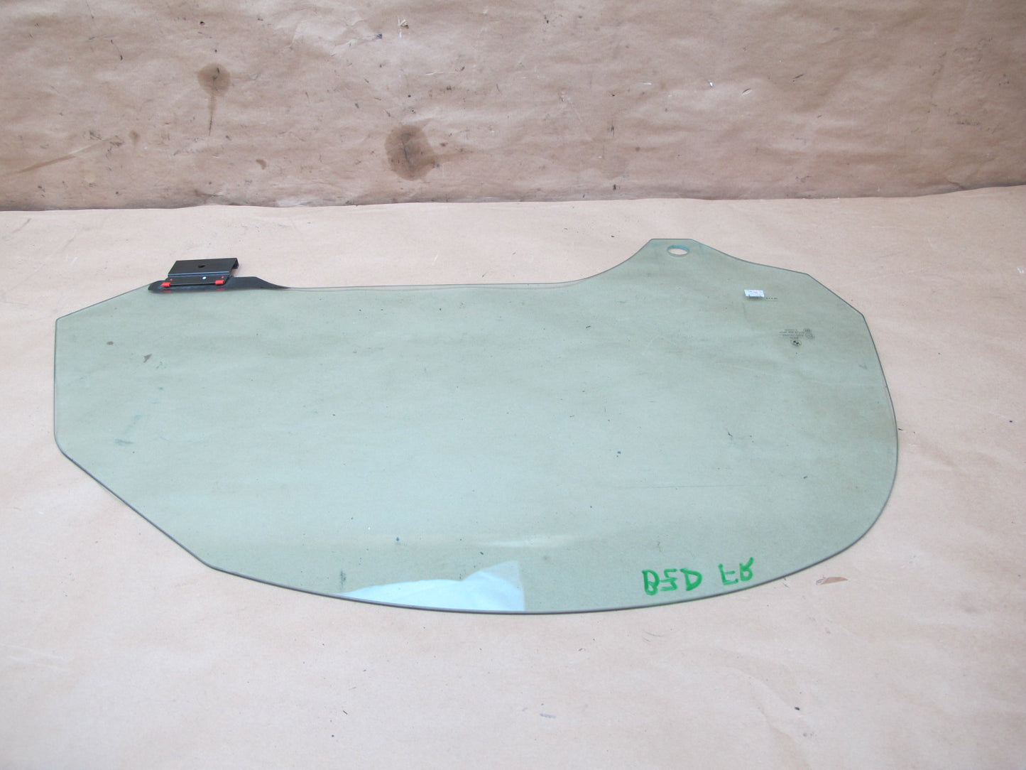 03-08 BMW E85 Z4 Front Right Passenger Door Window Glass OEM