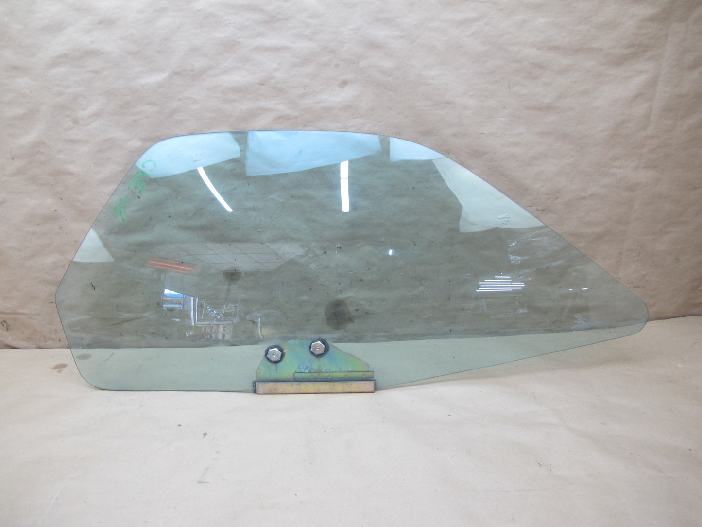 1984-1995 Porsche 928 S Front Right Passenger Side Door Window Glass