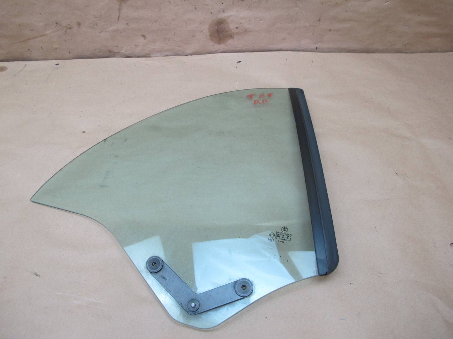 01-06 BMW E46 3-SERIES Convertible Rear Right Quarter Glass Window OEM