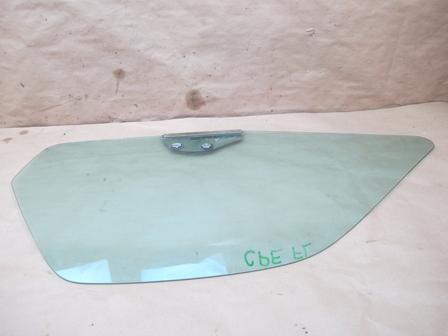 1984-1995 Porsche 928 S Front Right Passenger Side Door Window Glass