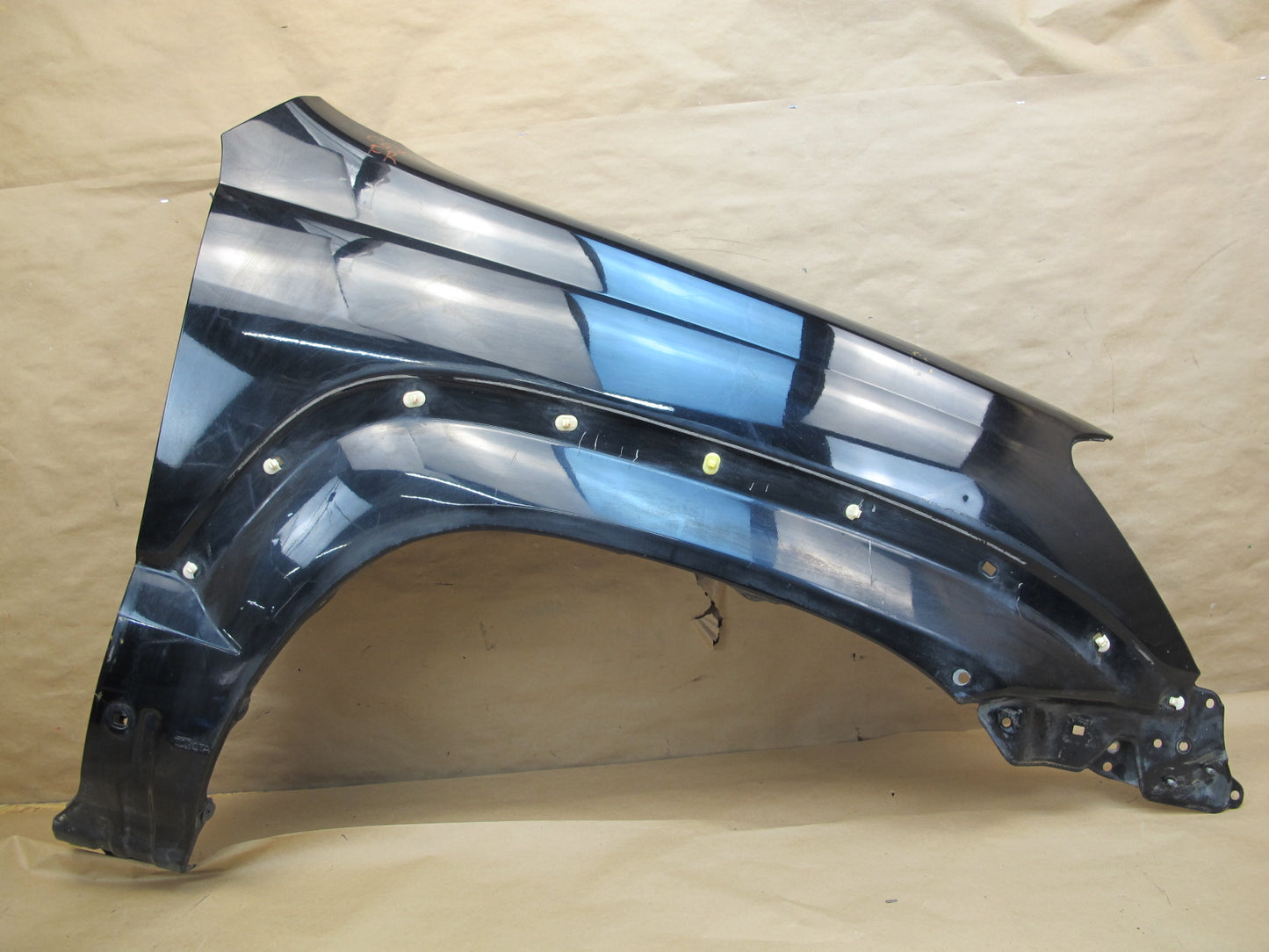 2003-2009 Lexus UZJ120L GX470 Front Right Fender Shell Panel Cover