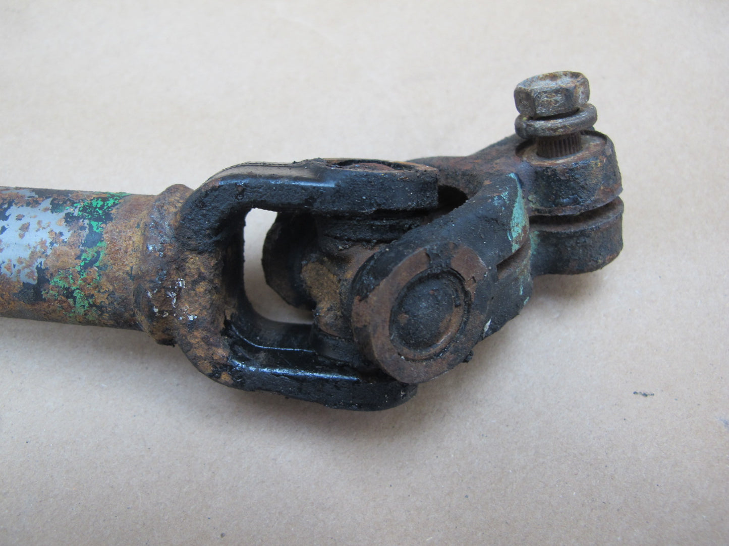 92-00 Lexus JZZ31 SC400 SC300 Steering Column U Joint Lower Shaft OEM