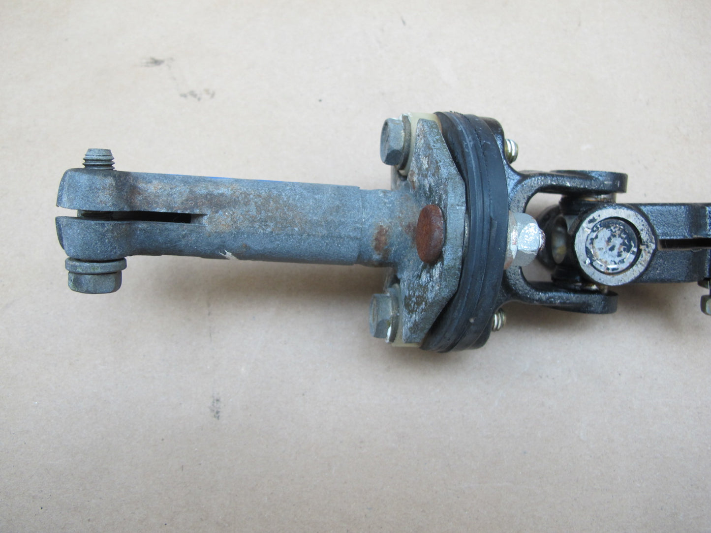 92-00 Lexus JZZ31 SC400 SC300 Steering Column U Joint Lower Shaft OEM