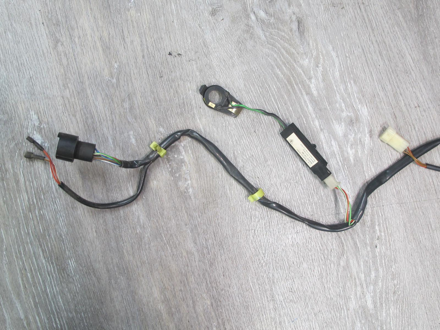 1989-1990 Porsche 928 S4 Left Driver Side Door Wire Wiring Harness