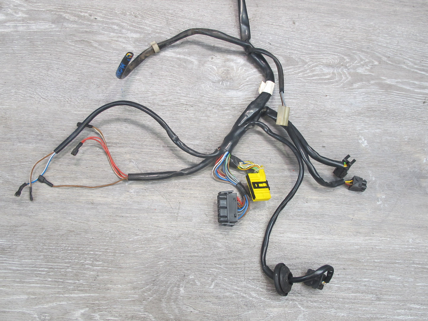 1989-1990 Porsche 928 S4 Left Driver Side Door Wire Wiring Harness