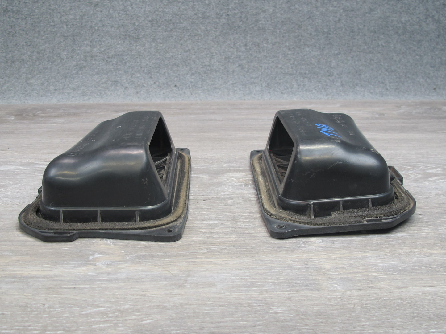 91-95 Toyota SW21L MR2 Set of 2 Rear Bumper Air Vent Duct Boot OEM