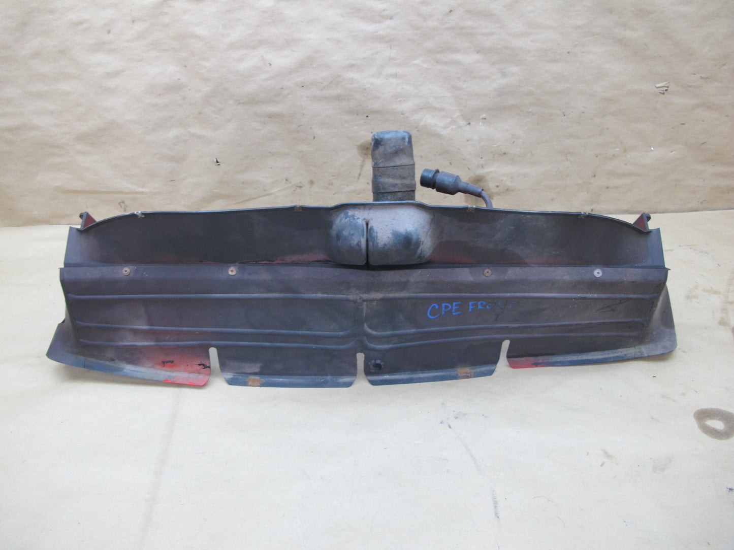 1987-1990 Porsche 928 S4 Front Bumper Deflector Air Vent Duct Grille 92857552100