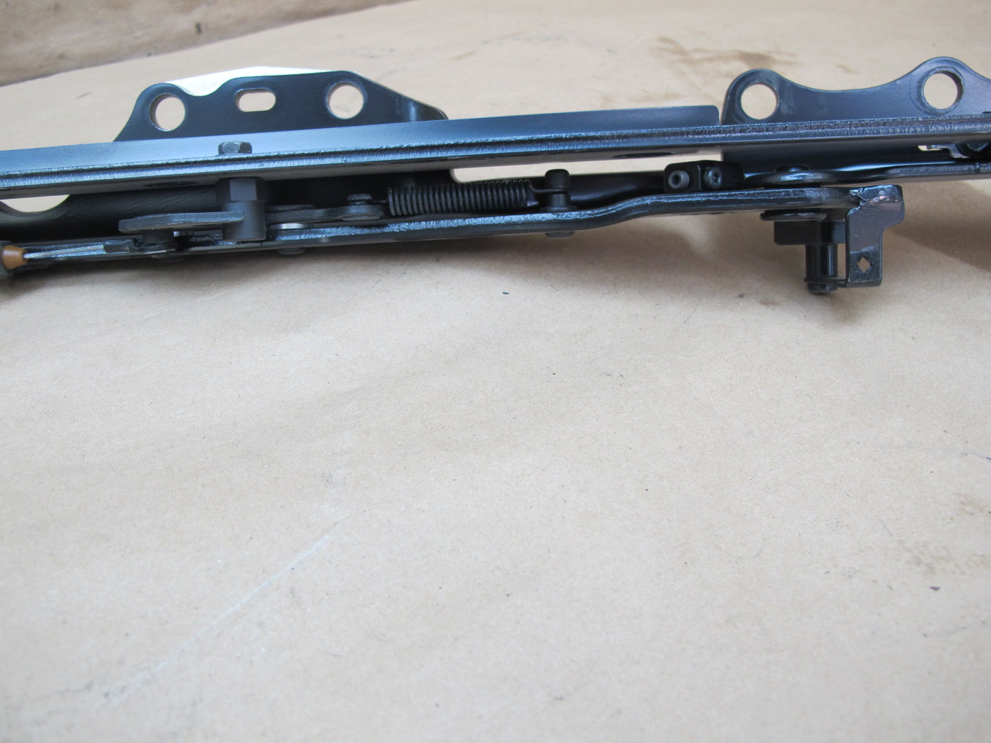 10-15 Lexus IS350 Convertible Rear Left Electric TOP Roof Motor Hinge OEM