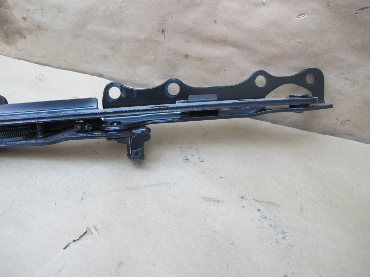 10-15 Lexus IS350 Convertible Rear Left Electric TOP Roof Motor Hinge OEM