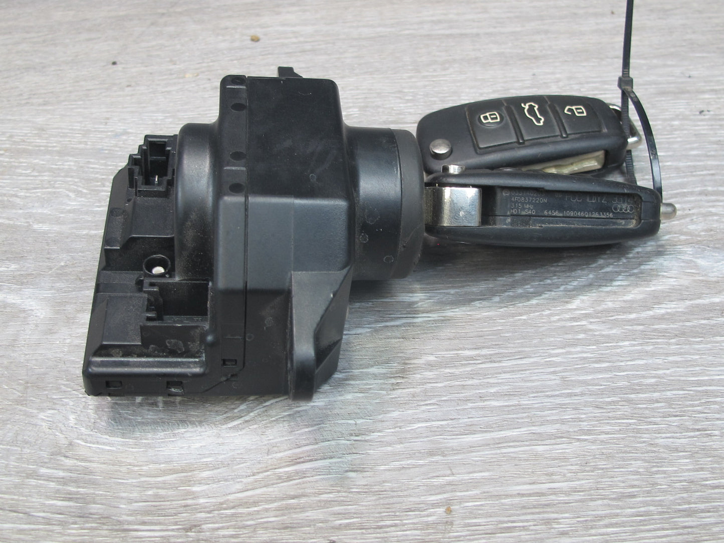 08-12 Audi 8T A5 S5 Ignition Switch Door Lock Cylinder KEY Set OEM