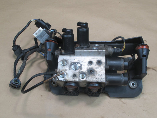 03-08 BMW E65 E66 Dynamic Drive Control Hydraulic Pump Valve 6758704 OEM