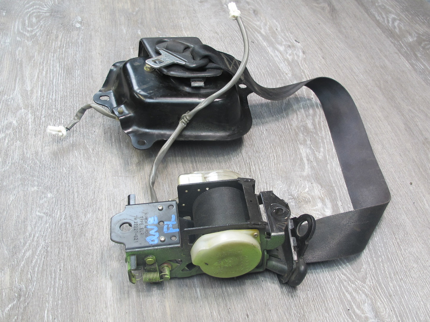 90-96 NISSAN 300ZX Z32 2-SEAT FRONT LEFT DRIVER SIDE SEATBELT RETRACTOR OEM