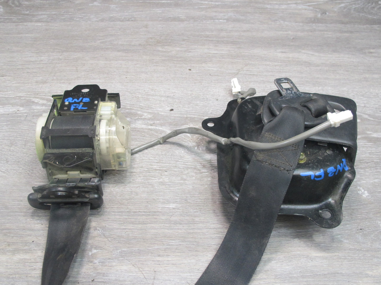 90-96 NISSAN 300ZX Z32 2-SEAT FRONT LEFT DRIVER SIDE SEATBELT RETRACTOR OEM