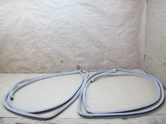 95-00 Lexus UCF20L LS400 Set of 4 Front & Rear Door Weatherstrip Seal OEM