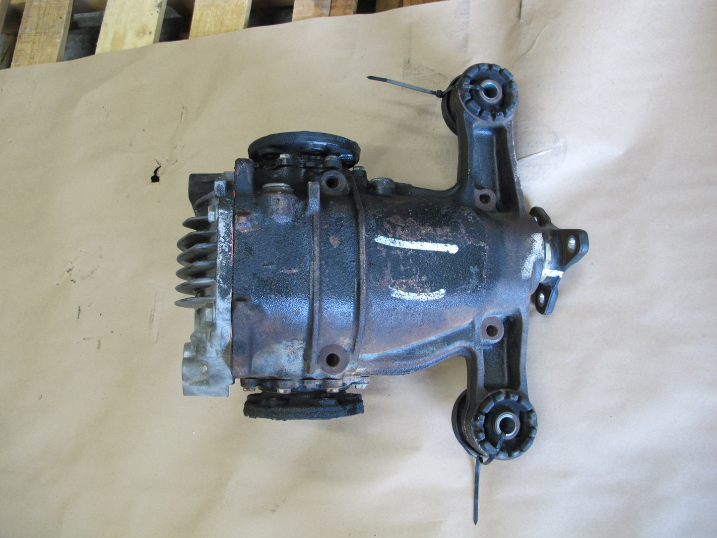 92-97 Lexus UZZ30L SC400 Rear Axle Differential Carrier 3.92 Ratio 103K OEM