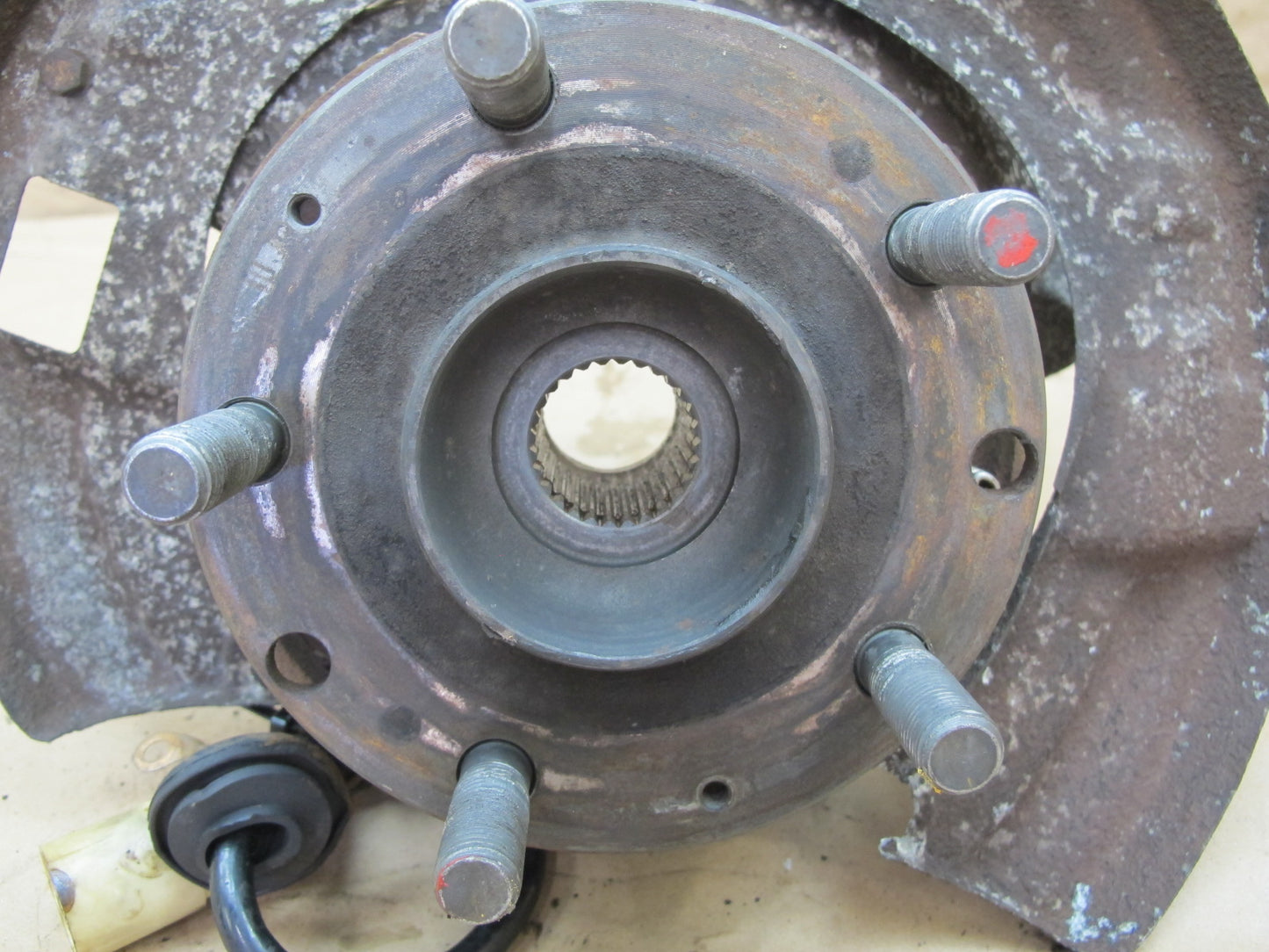 1989-1995 Porsche 928 S4 Rear Left Side Spindle Knuckle Wheel Hub Bearing